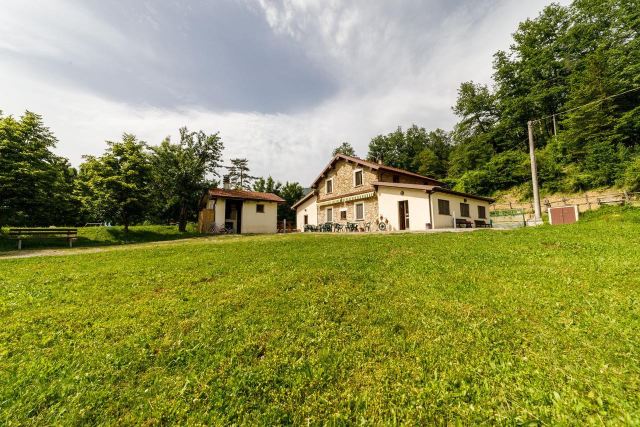 Agriturismo Carovane Compiano Esterno foto